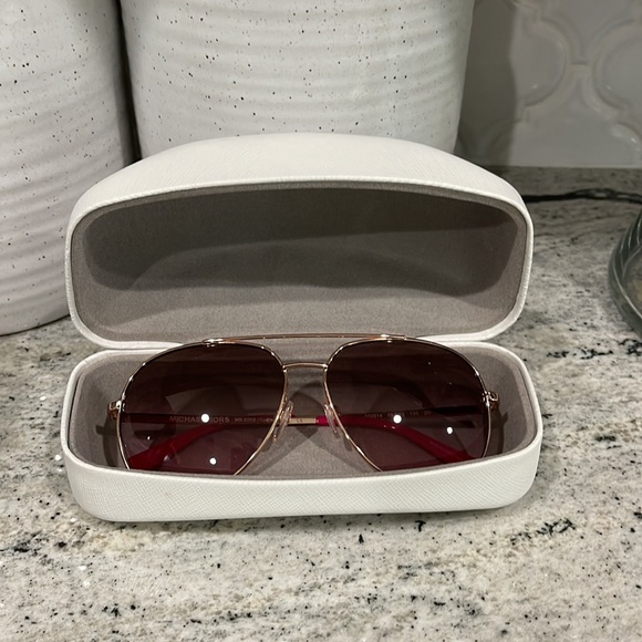 Michael Kors Sunglasses 😎 - Picture 12 of 13